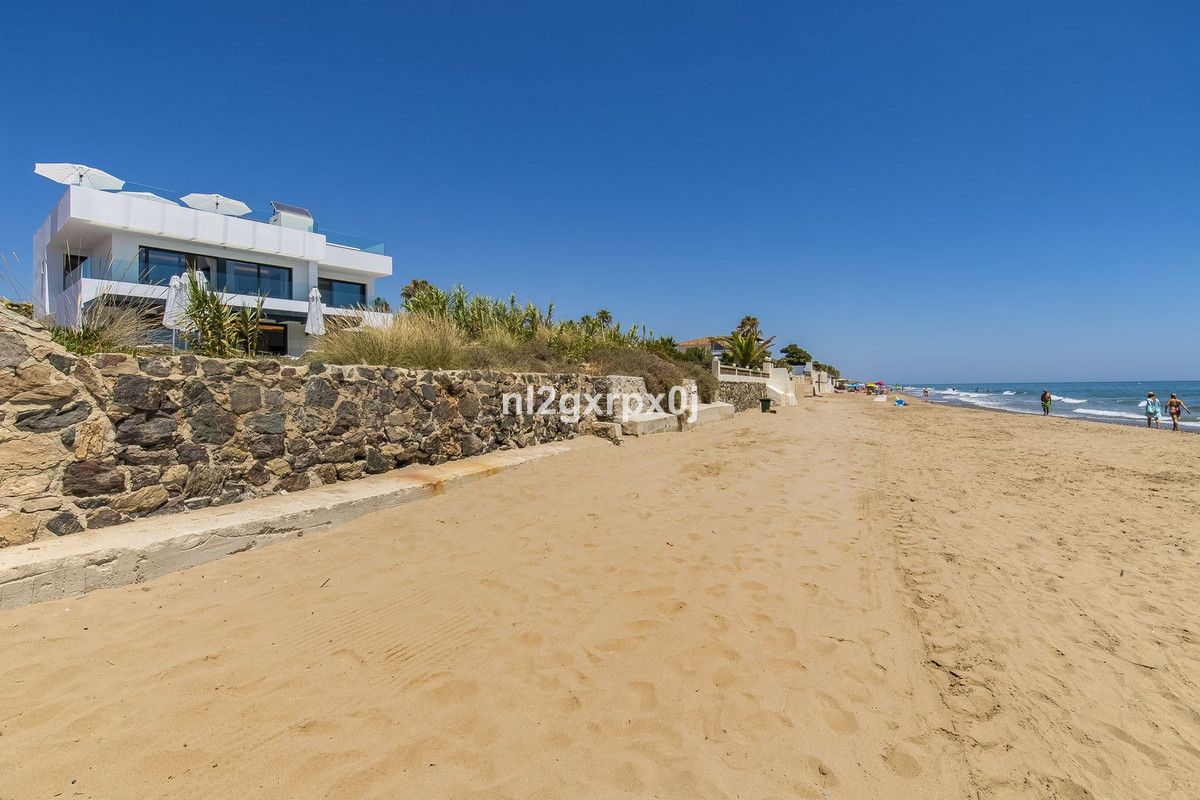 Casa o xalet en venda en Marbella amb Aire condicionat, Jardí privat i Terrassa