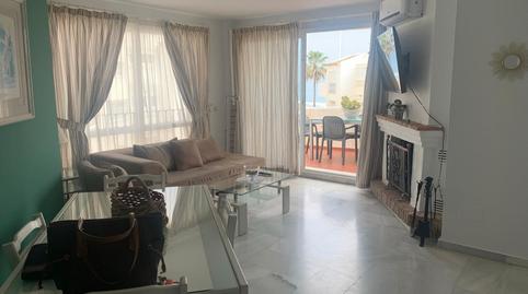 Foto 2 de Piso de alquiler en Plaza Solymar, Solymar, Benalmádena