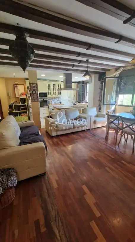 Wohnzimmer von Wohnung zum Verkauf in Dima  mit Heizung und Abstellraum