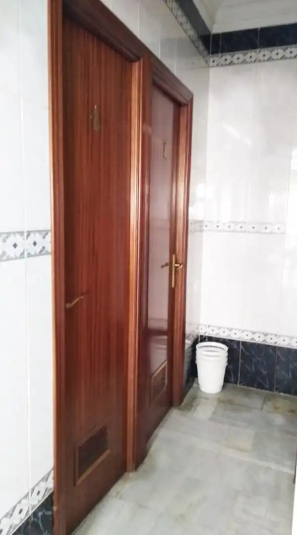 Local en venta en Sevilla con Aire acondicionado