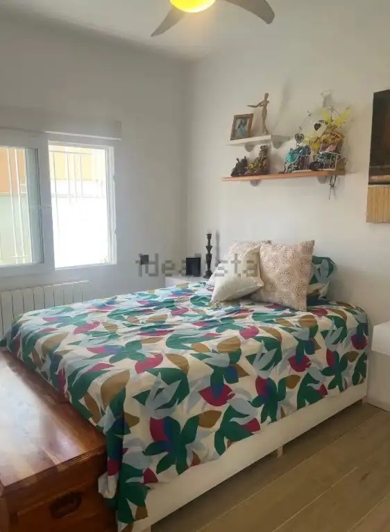 Dormitori de Casa o xalet en venda en L'Eliana amb Aire condicionat, Jardí privat i Terrassa