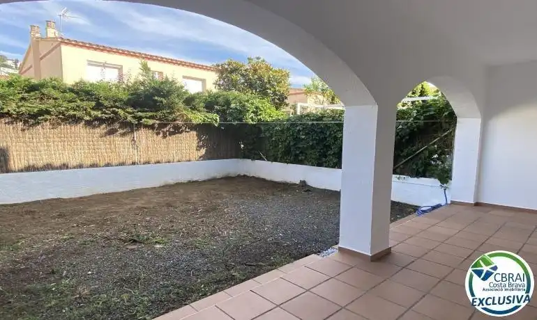 Terrassa de Casa o xalet en venda en Roses amb Calefacció, Jardí privat i Terrassa