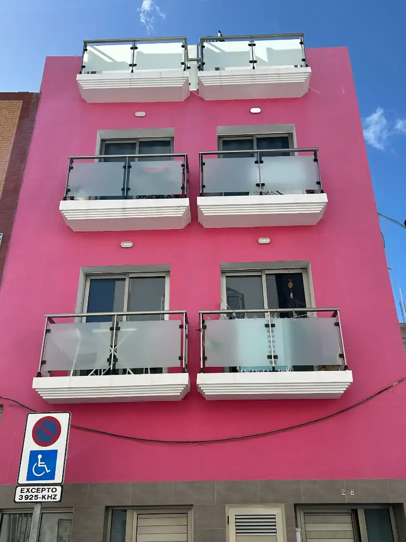 Terraza de Piso en venta en San Bartolomé de Tirajana con Aire acondicionado, Microondas y Balcón