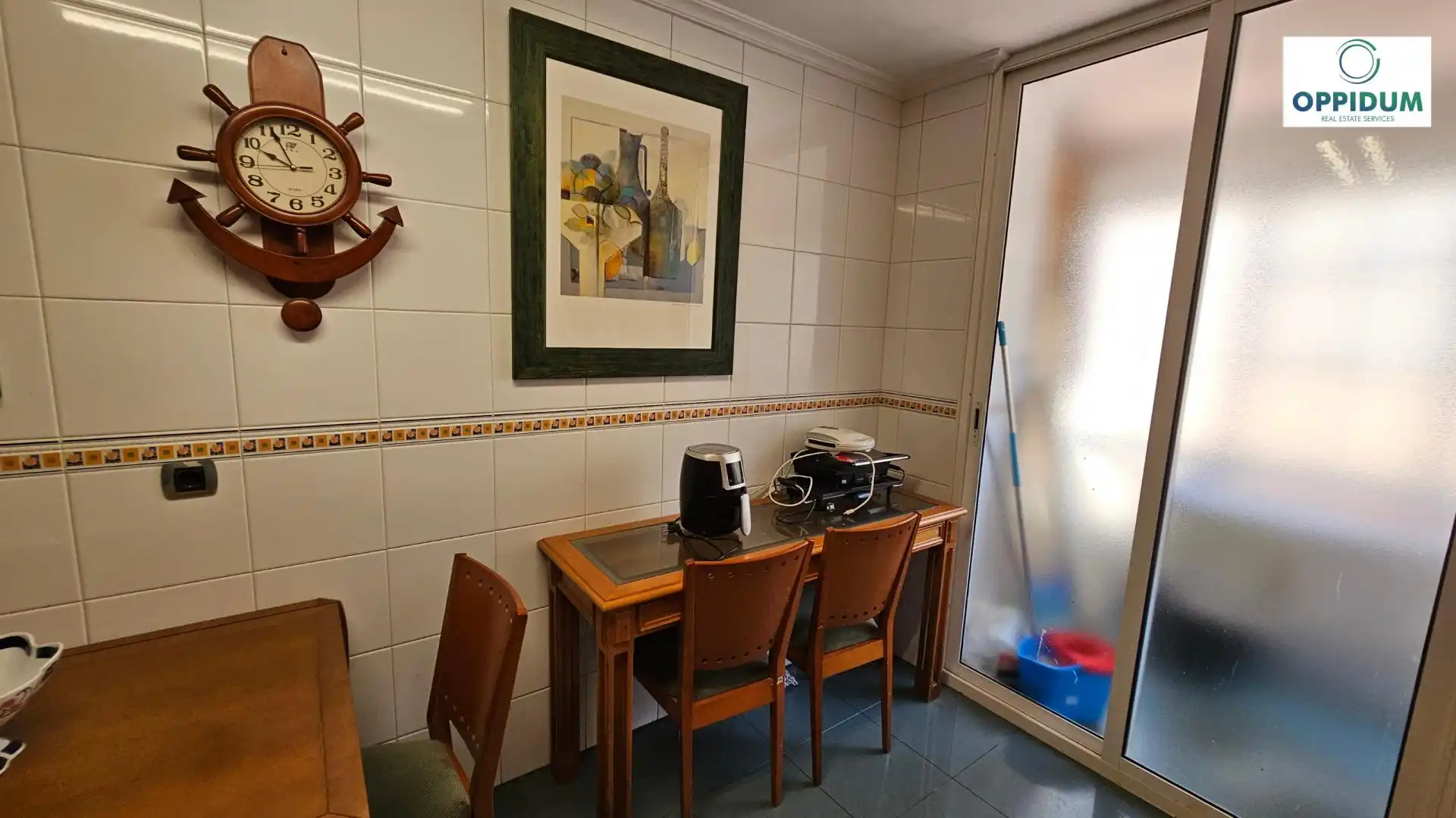 Room in Calle Calle Juan Gonzalez Rodriguez, Riazor - Visma