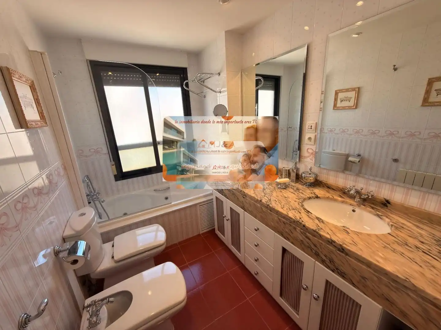 Baño de Dúplex en venta en Castellón de la Plana / Castelló de la Plana con Calefacción, Parquet y Terraza