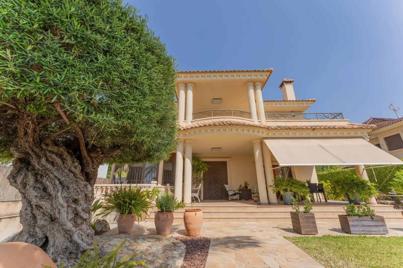 Exterior view of Houses for sale in Elche / Elx  with Air Conditioner, Heating and Private garden