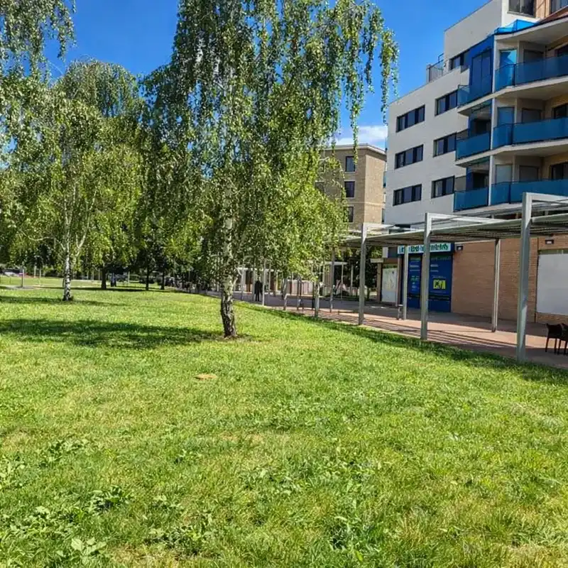 Außenansicht von Wohnung zum Verkauf in Vitoria - Gasteiz mit Heizung und Abstellraum