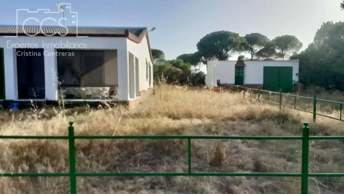 Country house for sale in Almonte ciudad