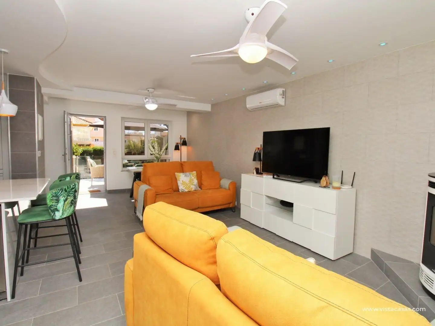 Bungalow con terraza en venta en Orihuela Costa, imagen 11