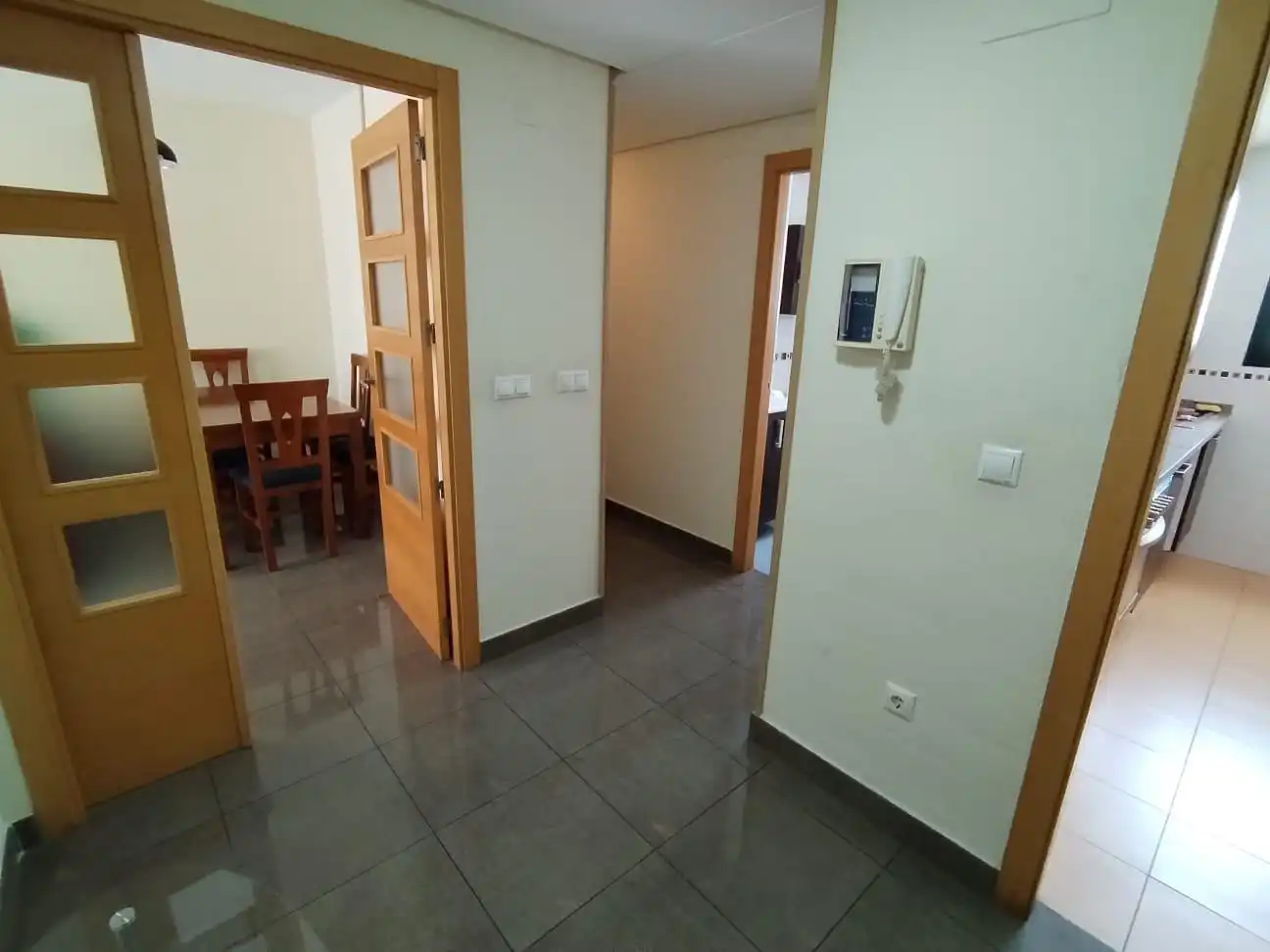 Appartement compact avec piscine à vendre à Avenida ALMIRALL BERNAT DE SARRIA, imagen 11