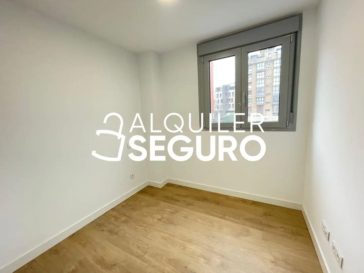 Bedroom of Flat for rent in Latina