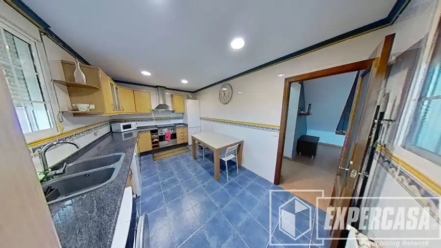 Villa con piscina in vendita a Urbanización LOS LAGOS/ALGINET 1009, imagen 70