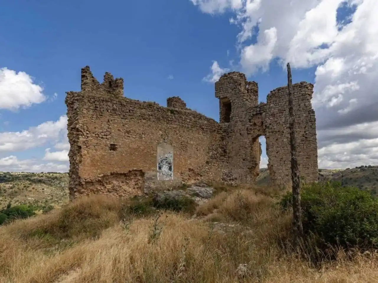 Außenansicht von Gebäude zum Verkauf in Sigüenza