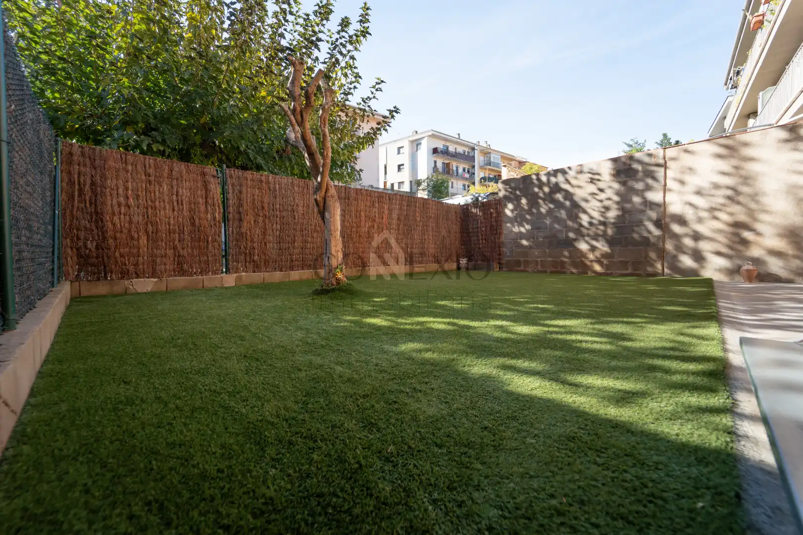 Garden of Ground floor for sale in Girona  with Air Conditioner, Heating and Private garden