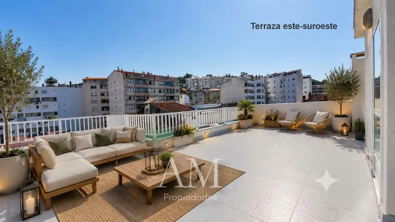Terrassa de Dúplex en venda en Vigo  amb Calefacció, Terrassa i Traster