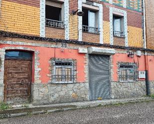 Exterior view of Premises for sale in San Martín del Rey Aurelio