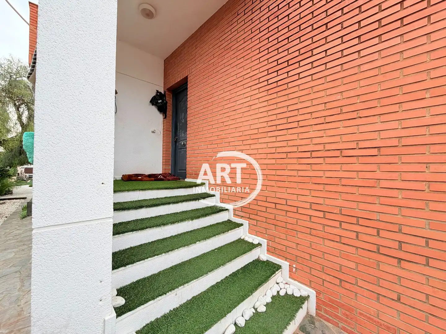 Vista exterior de Casa o chalet en venta en Chiva con Calefacción, Jardín privado y Terraza