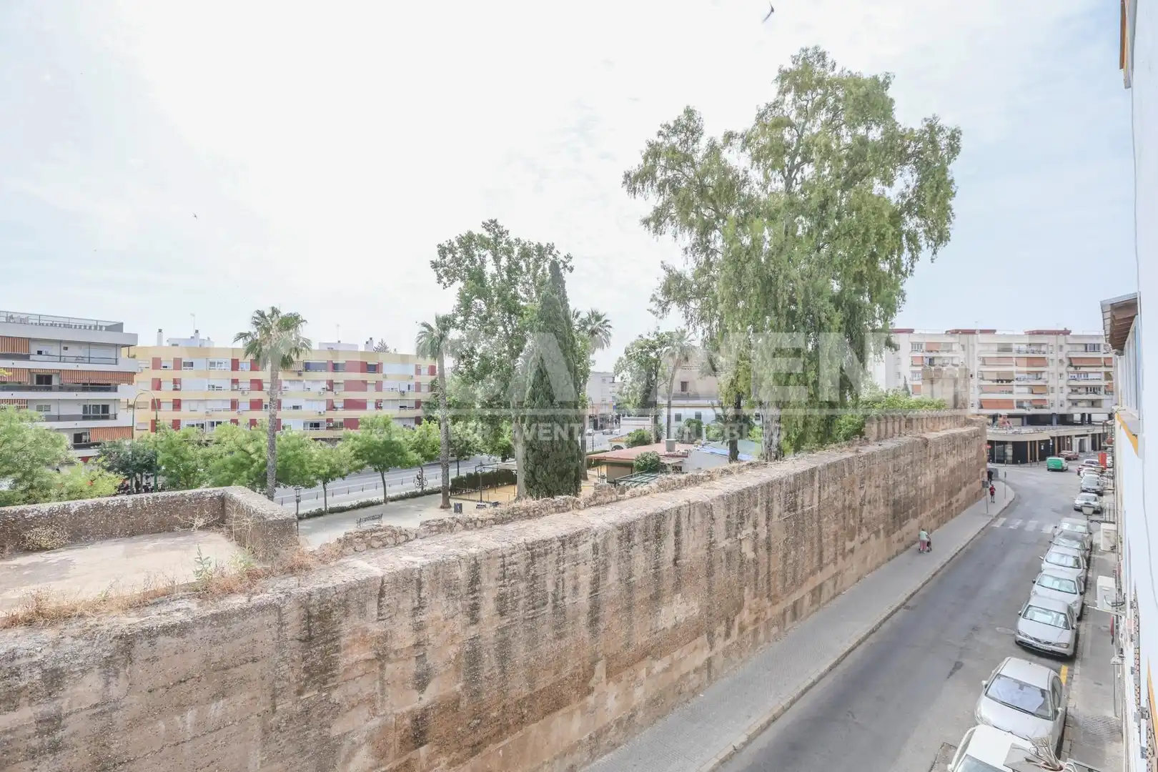 Exterior view of Flat for sale in Sevilla  with Air Conditioner