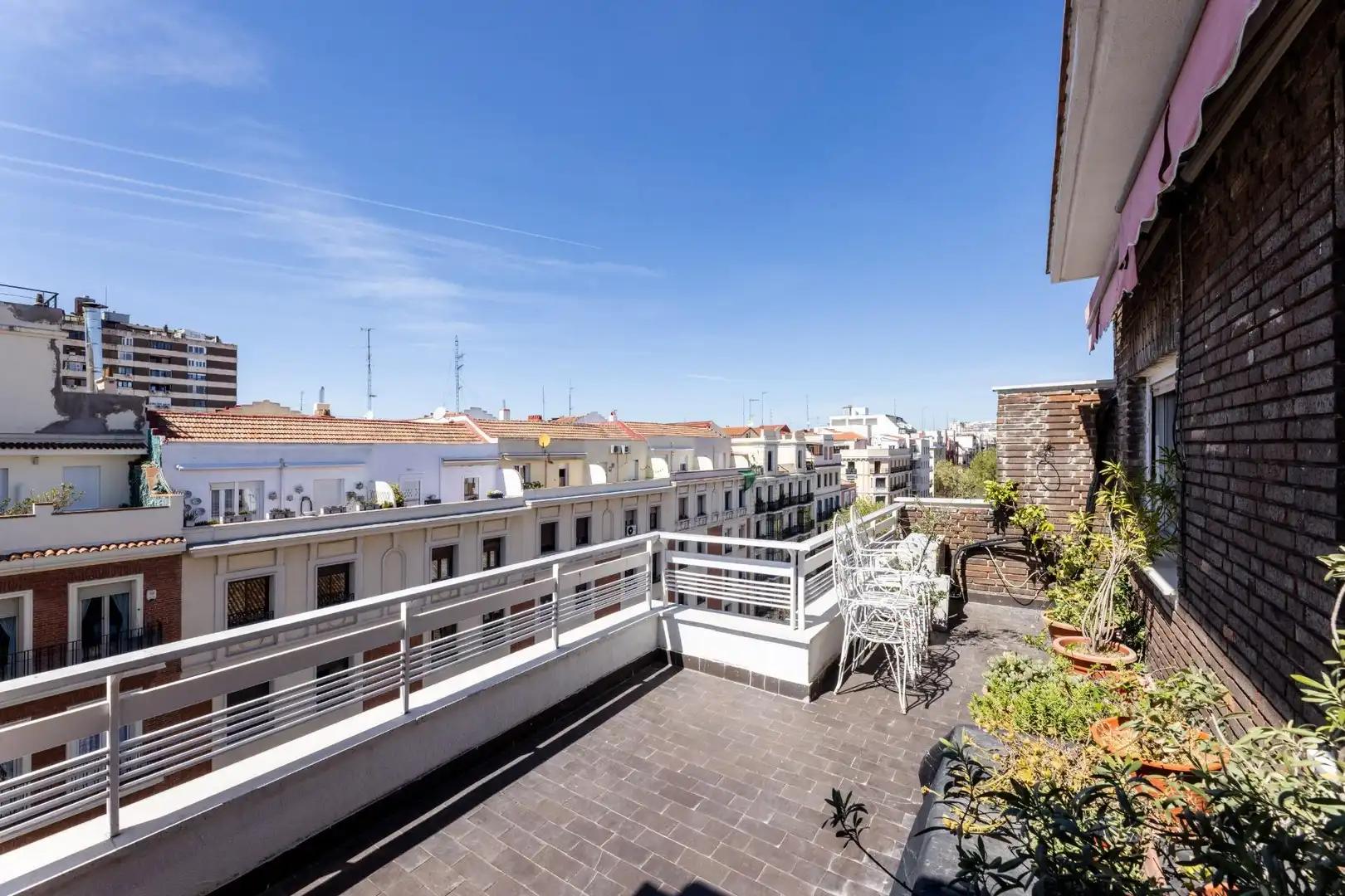 Terraza de Ático en venta en  Madrid Capital