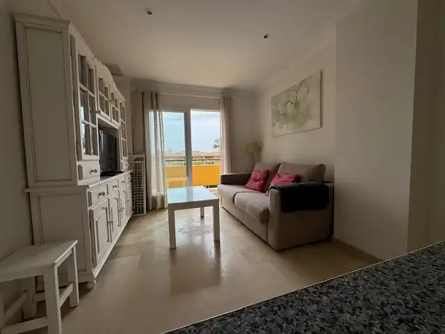 Sala d'estar de Apartament en venda en Chiclana de la Frontera amb Calefacció, Terrassa i Moblat
