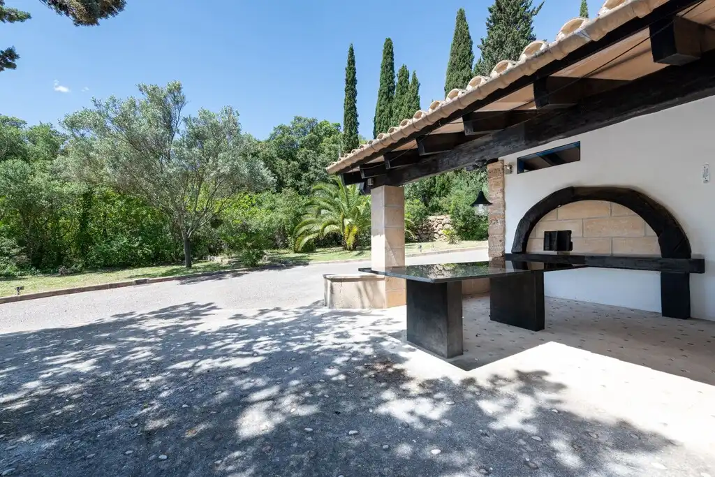 Terraza de Finca rústica en venta en Pollença con Aire acondicionado