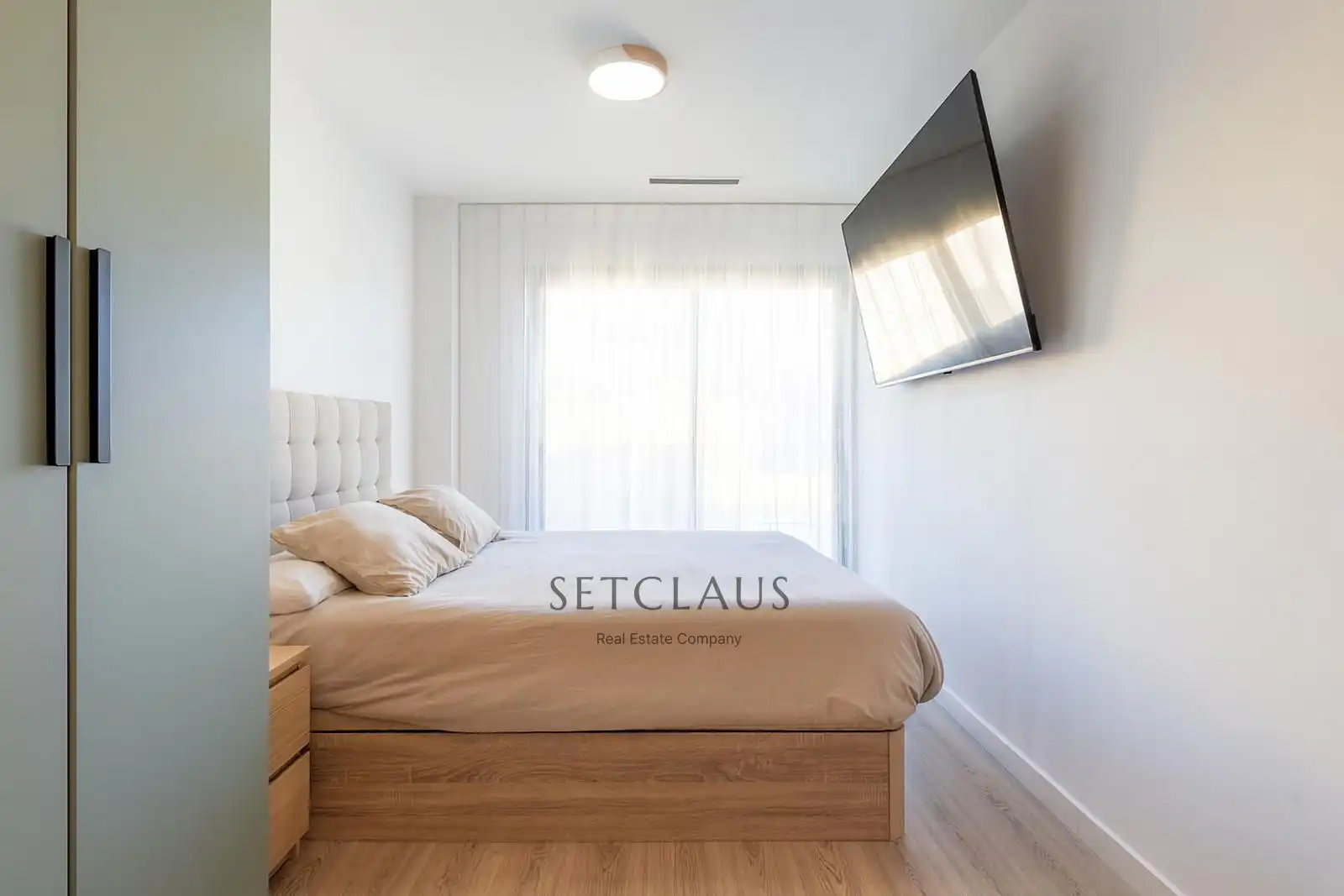 Bedroom of Flat for sale in El Masnou  with Air Conditioner, Heating and Terrace