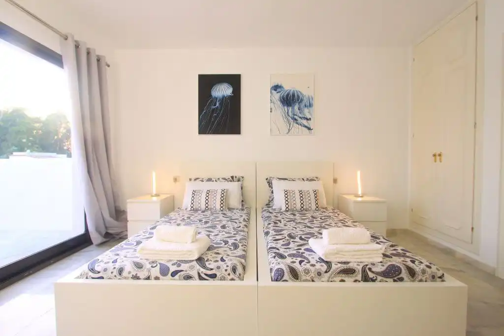 Habitación de Ático en venta en Marbella con Aire acondicionado, Calefacción y Terraza