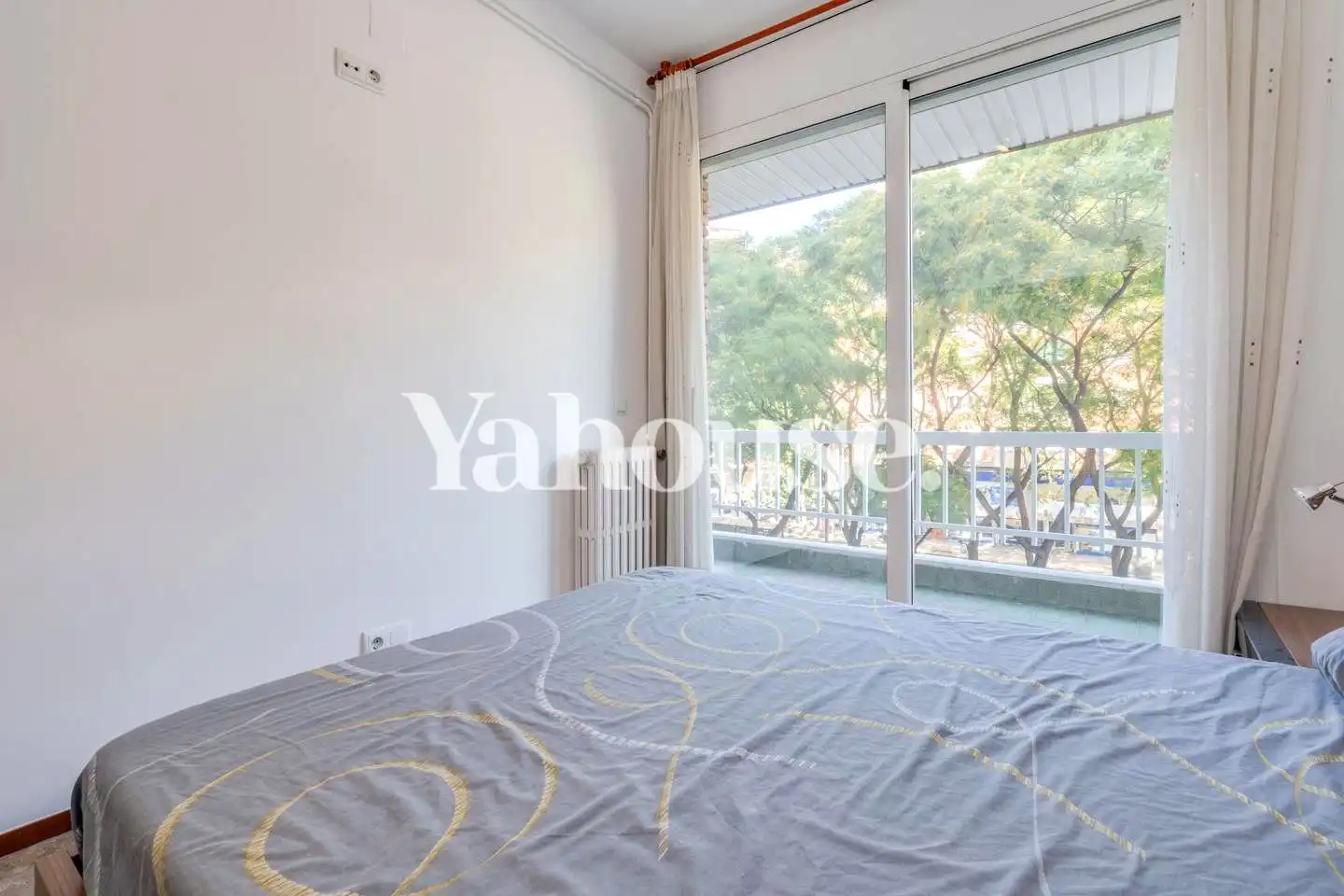 Schlafzimmer von Wohnung zum Verkauf in Barcelona mit Klimaanlage, Heizung und Terrasse