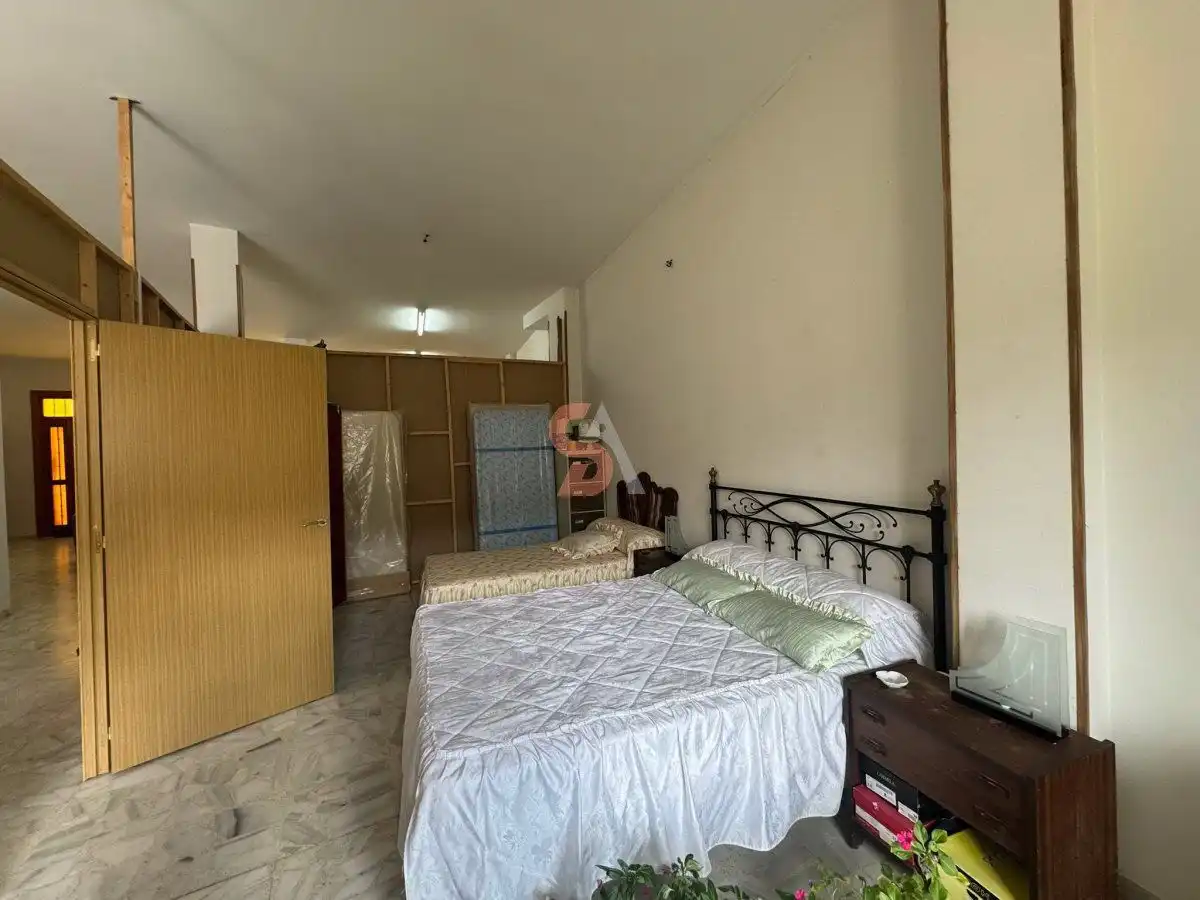 Habitación de Piso en venta en Cigales con Calefacción, Terraza y Trastero