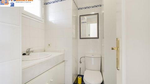 Foto 3 de Casa adosada en venta en Calle Calle Hipócrates, San Miguel, Armilla
