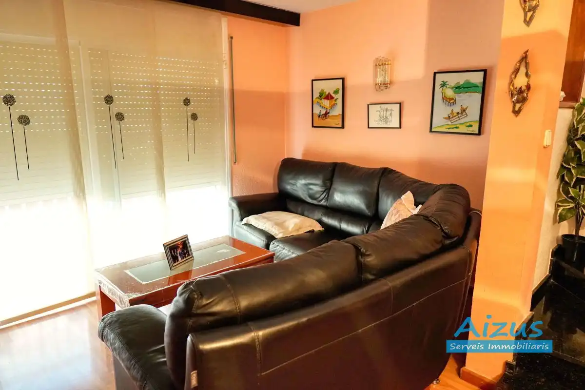 Living room of Detached homes for sale in Mollet del Vallès  with Heating and Terrace