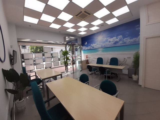 Oficina en Alquiler en Avenida Ciudad de Melilla, 15 en Arroyo de la Miel