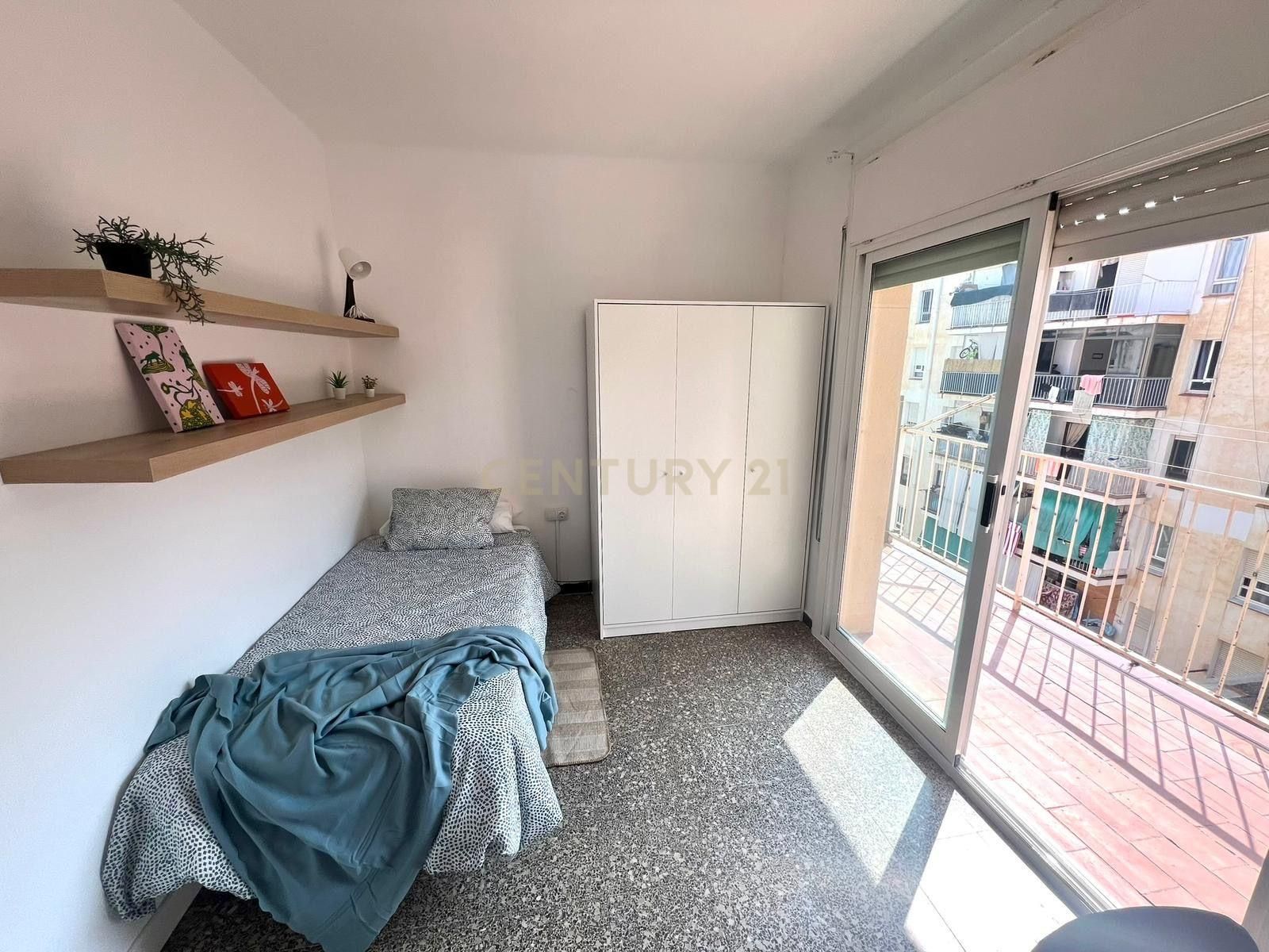 Bedroom of Apartments for sale in Mataró  with Balcony