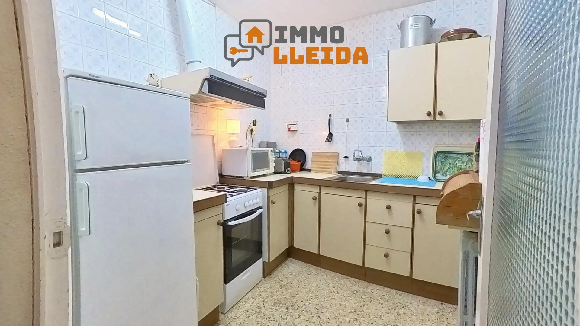 Vista exterior de Casa adosada en venta en Camarasa con Calefacción, Terraza y Trastero