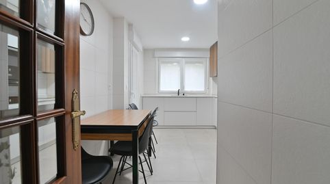 Foto 4 de Piso en venta en Galdakao, Bizkaia