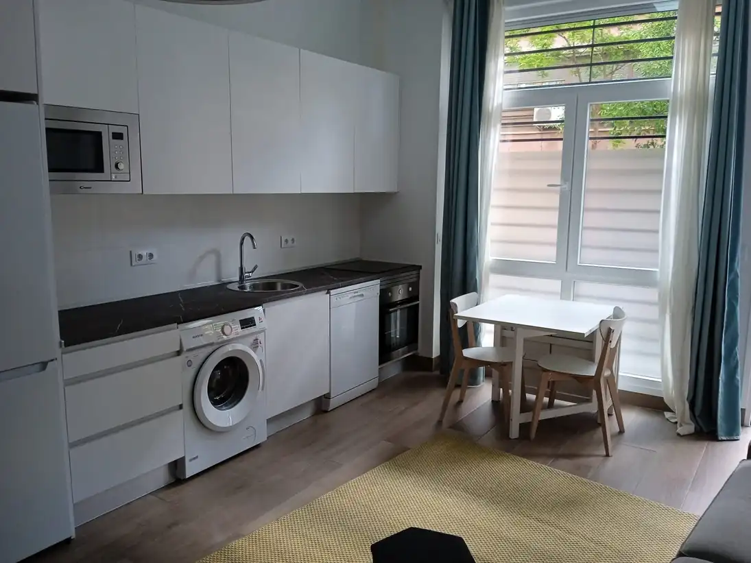 Kitchen of Ground floor for sale in Madrid  with Heating, Furnished and Washing machine