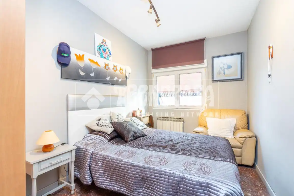 Habitación de Casa adosada en venta en Colmenar Viejo con Calefacción, Terraza y Balcón