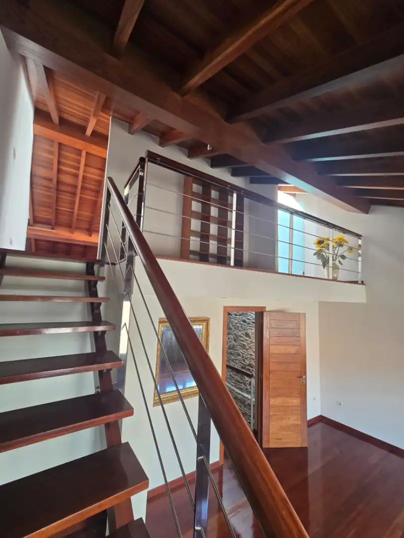 Casa adosada en venta en Viveiro con Calefacción, Parquet y Horno