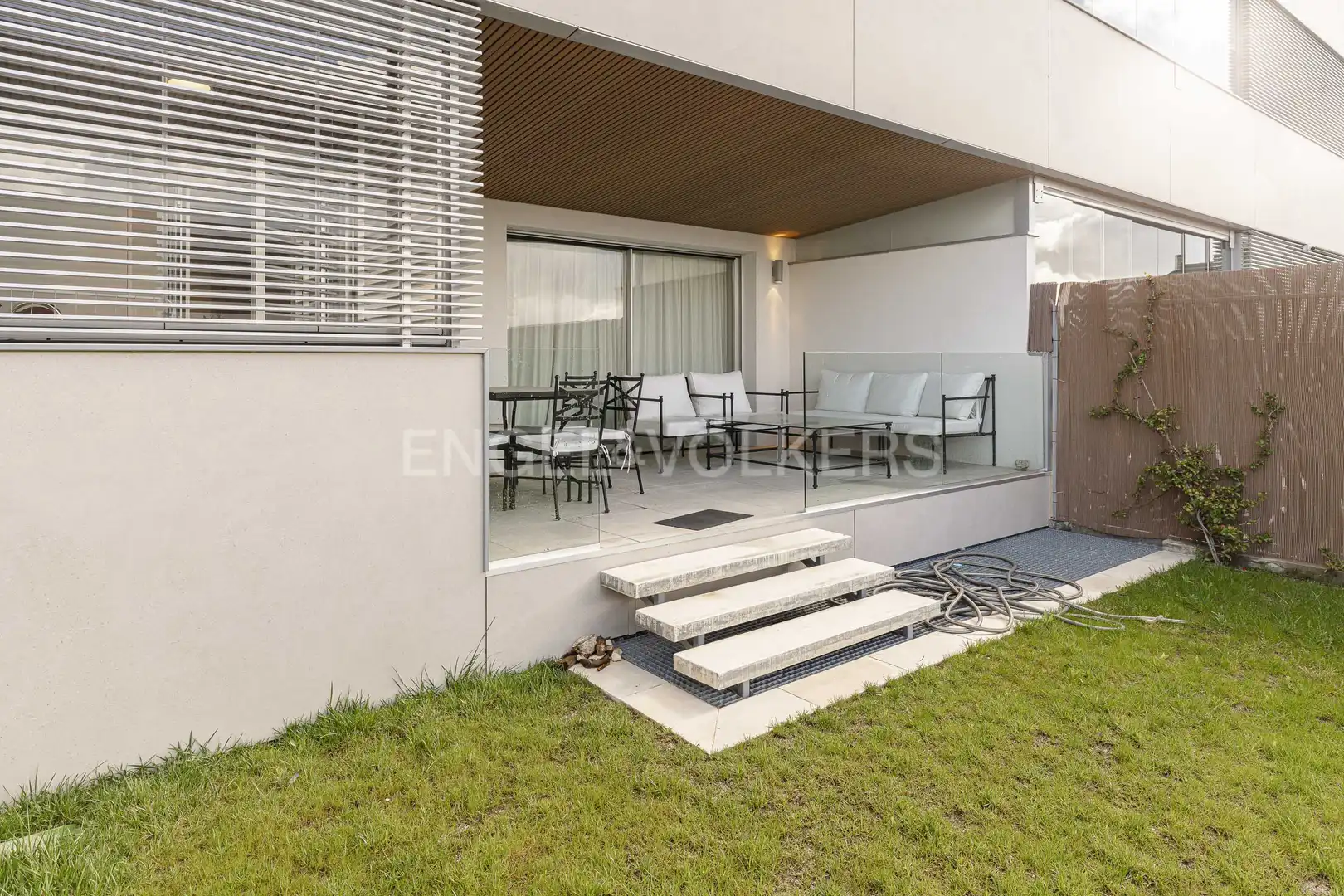 Terrassa de Apartament de lloguer en Boadilla del Monte amb Aire condicionat, Calefacció i Jardí privat