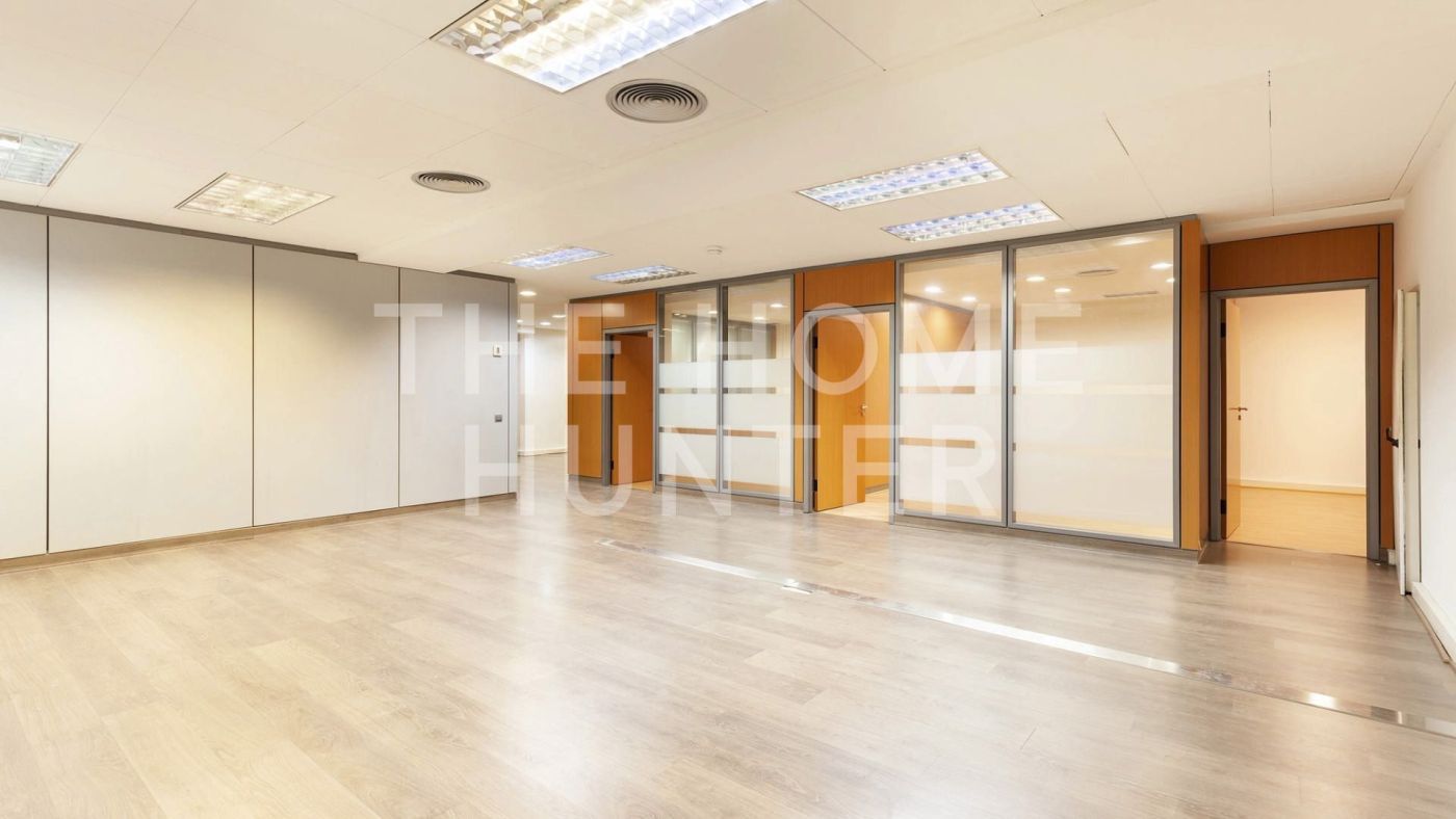 Oficina de lloguer en  Barcelona Capital amb Calefacció