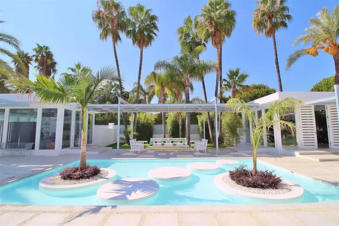 Casa con piscina en venta en San Pedro de Alcántara, imagen 13