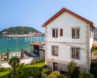 Exterior view of Country house for sale in Donostia - San Sebastián   with Terrace and Balcony