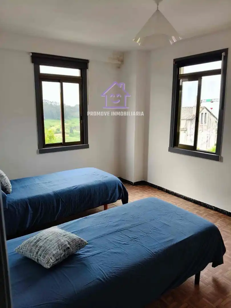 Habitación de Casa o chalet de alquiler en Arteixo con Jardín privado y Amueblado