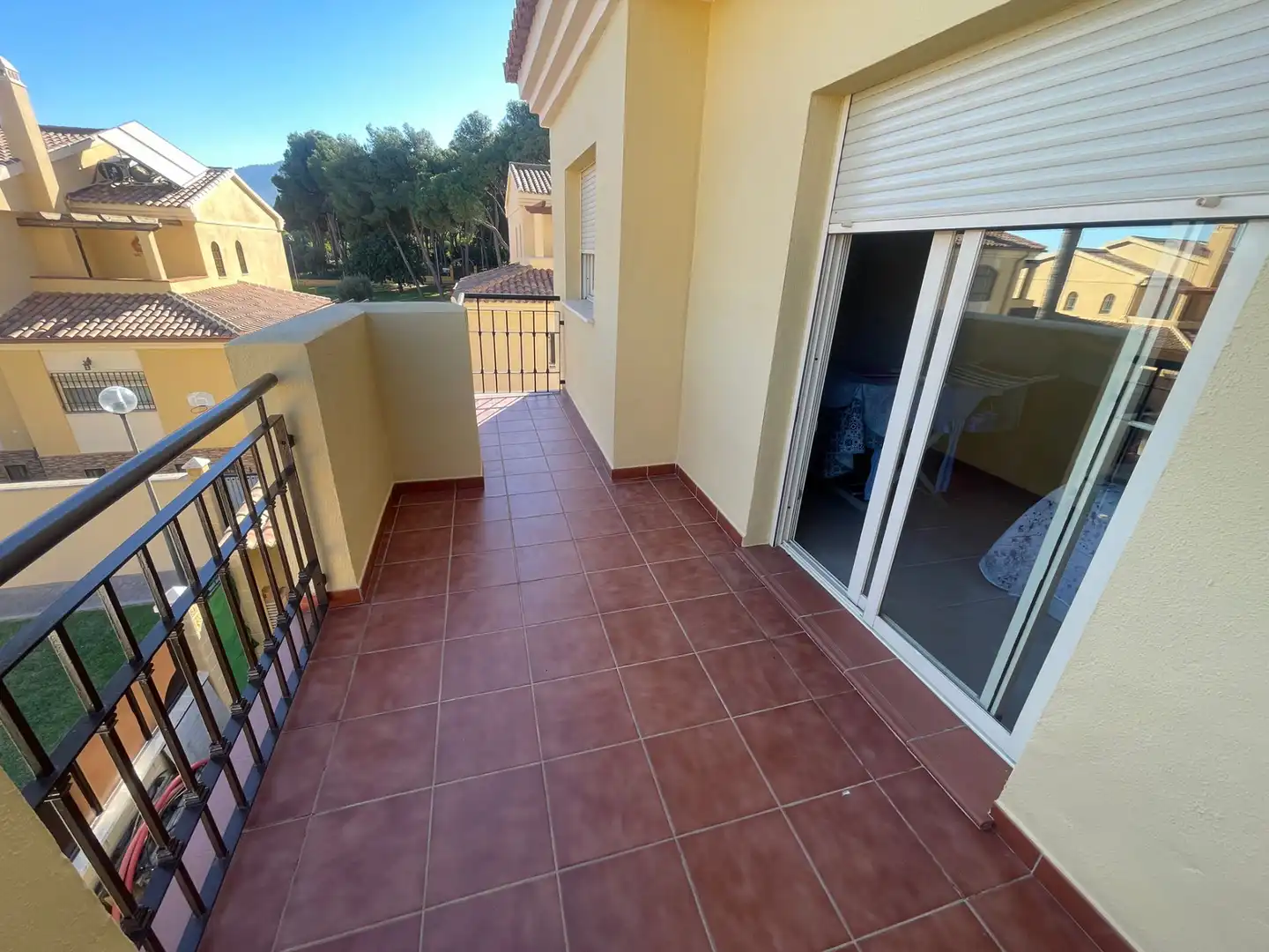 Terrassa de Casa adosada en venda en Alhaurín de la Torre amb Aire condicionat, Jardí privat i Terrassa