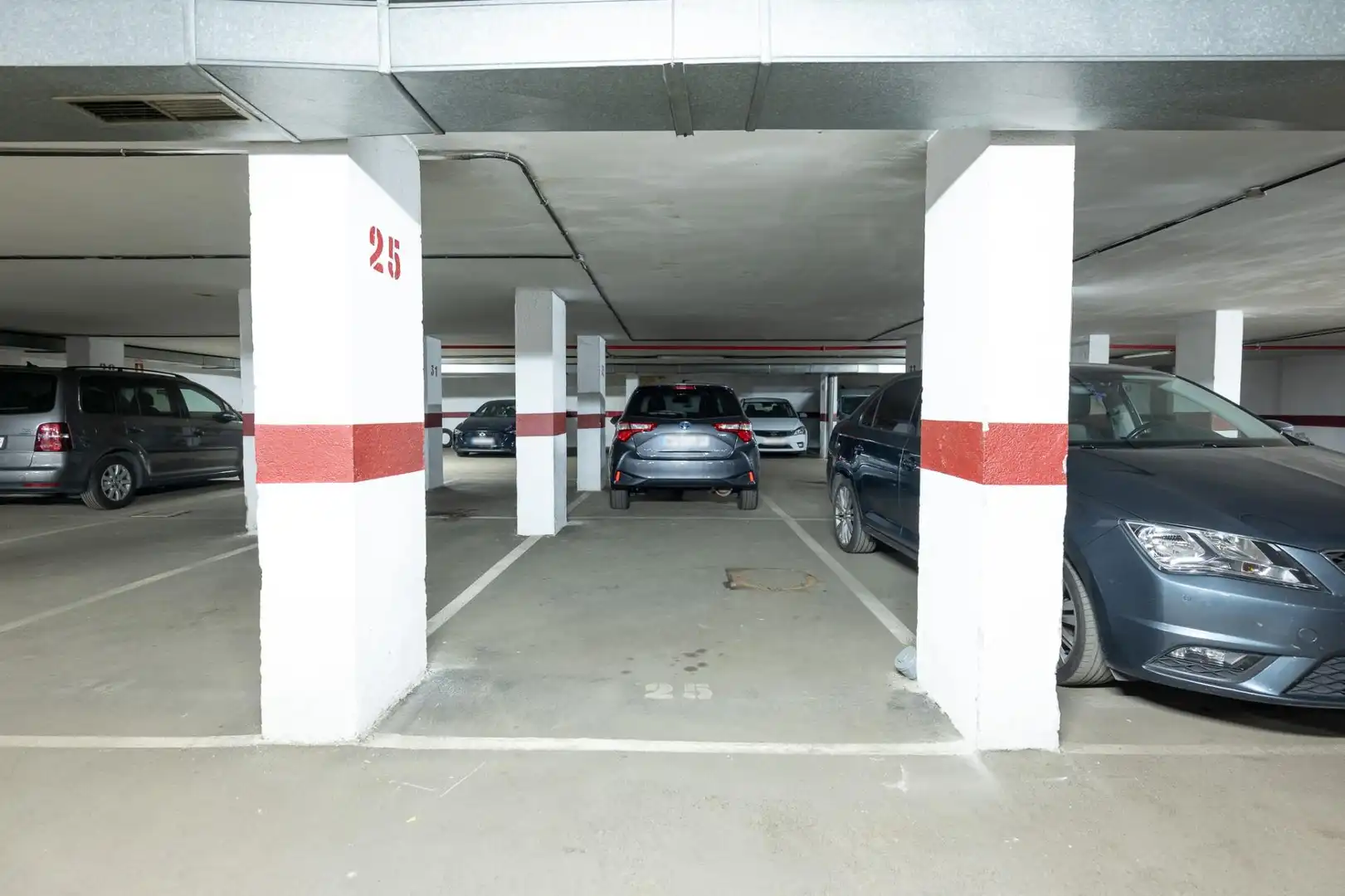 Parking of Garage for sale in Madrid
