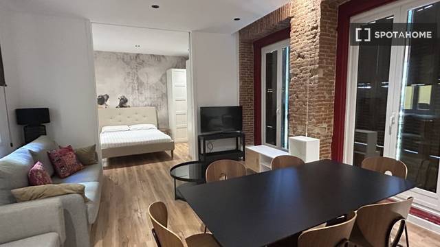 Piso en Alquiler en Justicia - Chueca