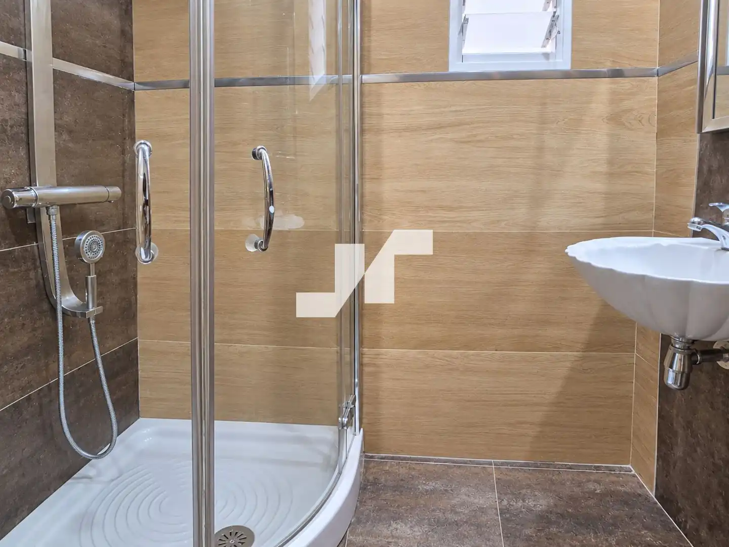 Bathroom of Houses for rent in Vila-real  with Air Conditioner, Terrace and Storage room