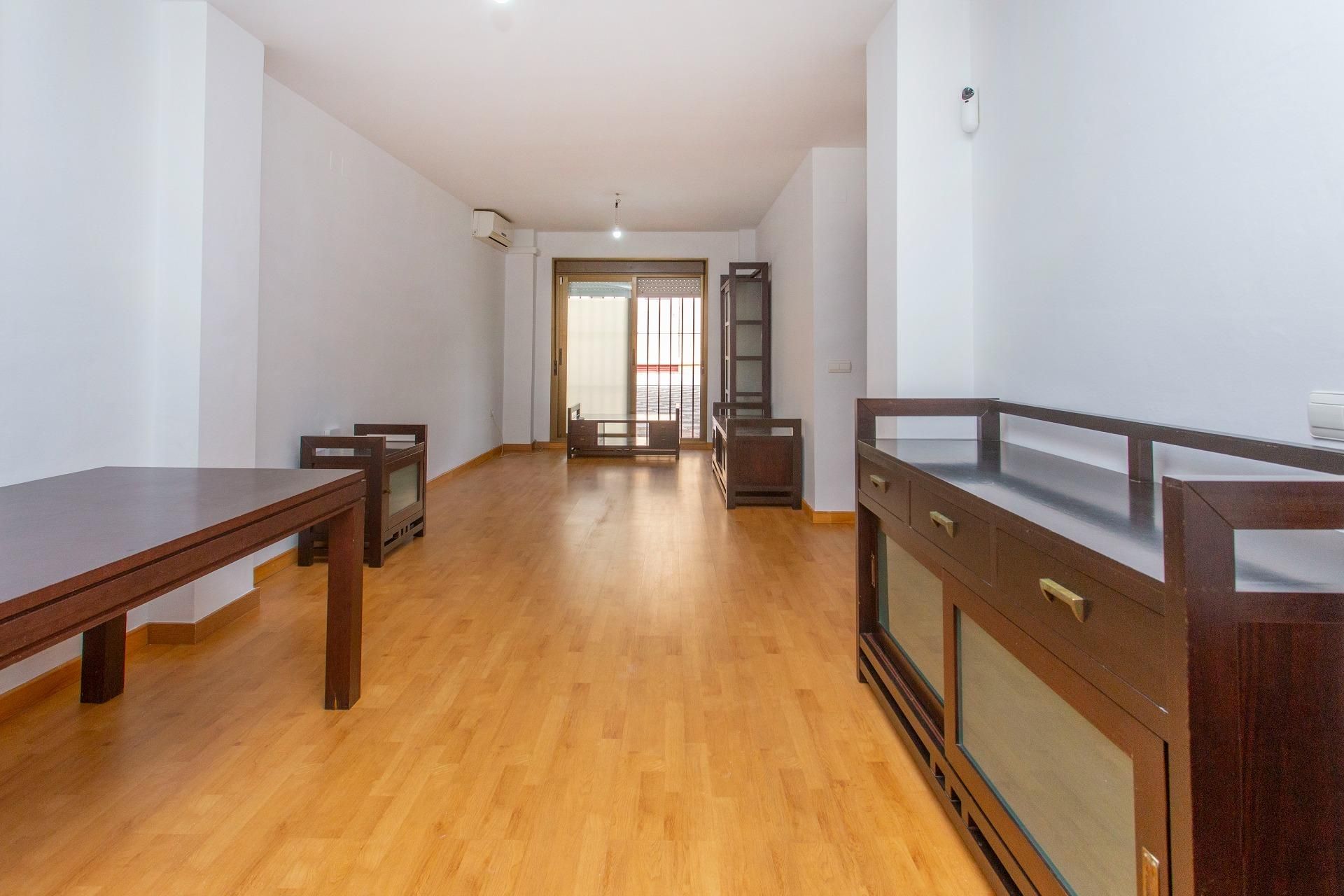 Planta baja for sale in Jerez de la Frontera  with Terrace, Storage room and Alarm