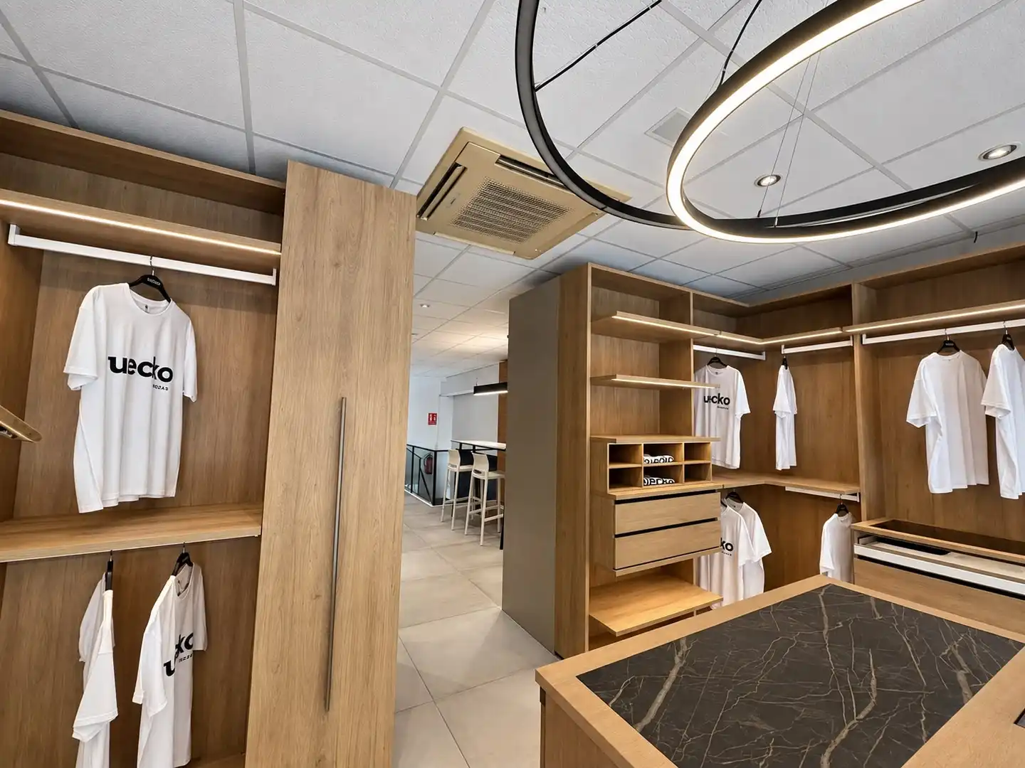 Local comercial de lloguer a Calle Bruselas 20A, imagen 4