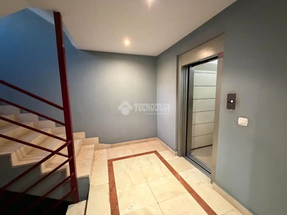 Piso en venta en Santander con Calefacción, Trastero y Amueblado
